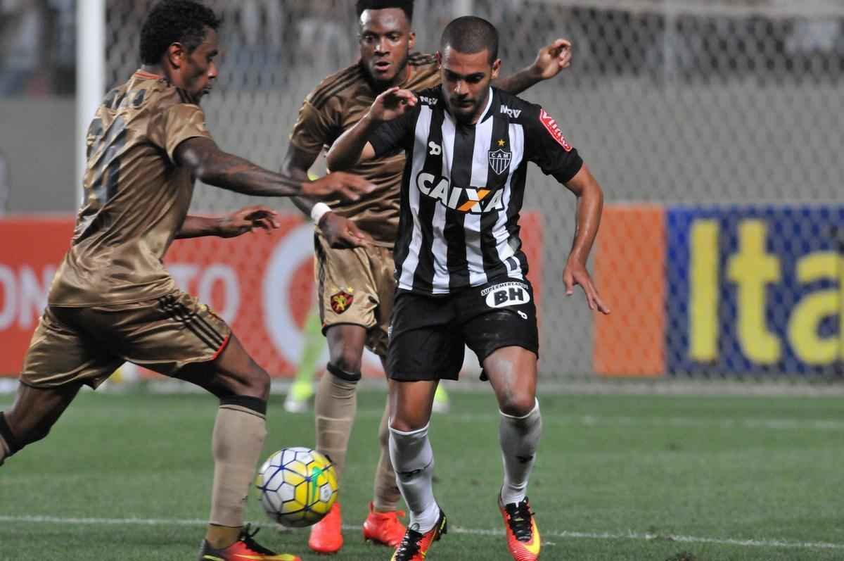 Imagens do jogo entre Atltico e Sport no Independncia