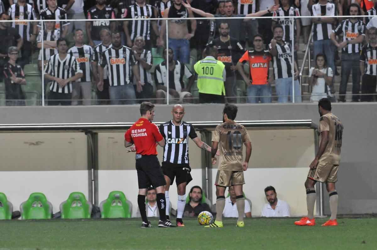 Imagens do jogo entre Atltico e Sport no Independncia