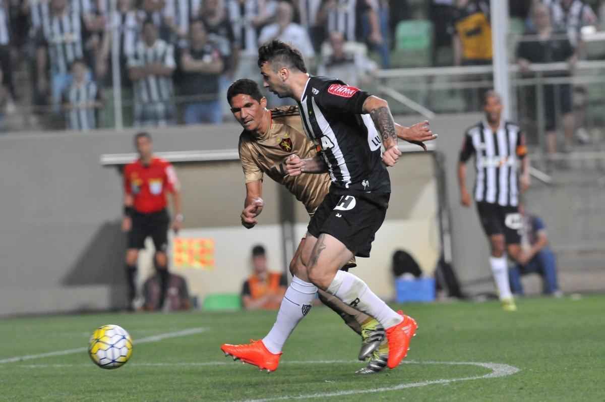 Imagens do jogo entre Atltico e Sport no Independncia