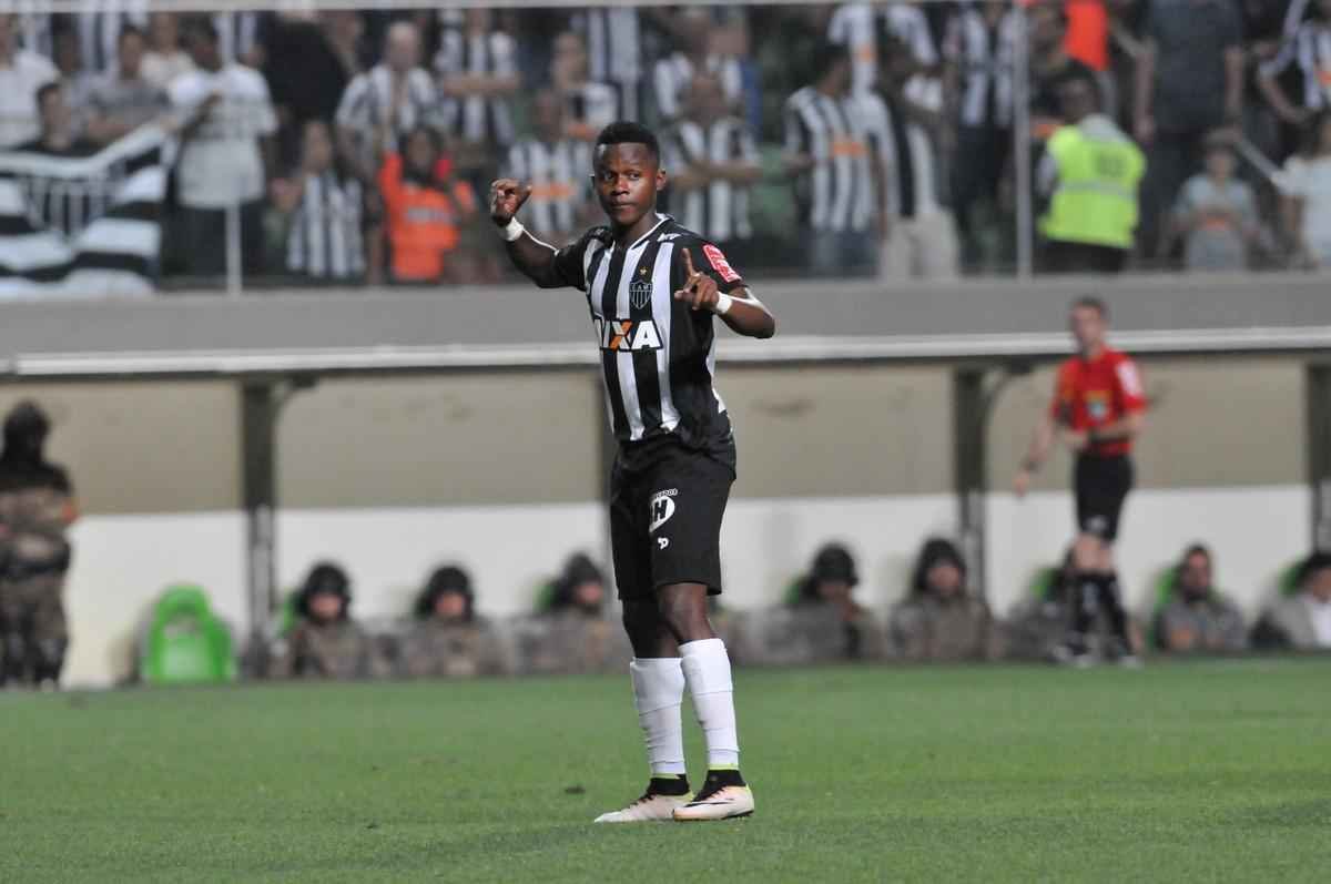 Imagens do jogo entre Atltico e Sport no Independncia