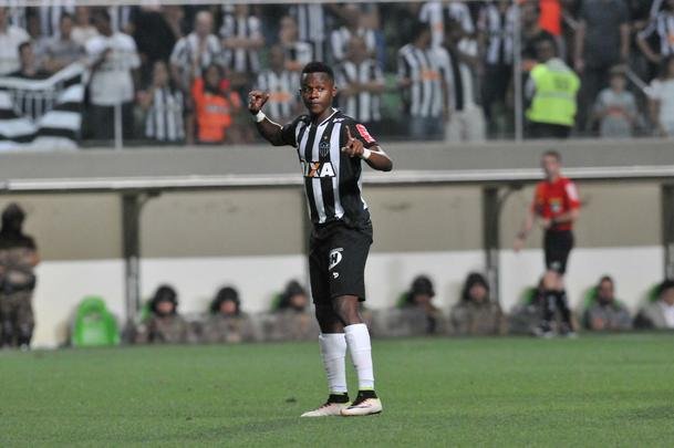 Imagens do jogo entre Atltico e Sport no Independncia