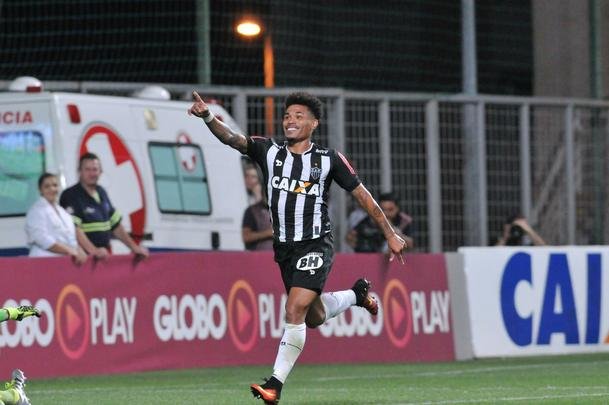 Imagens do jogo entre Atltico e Sport no Independncia