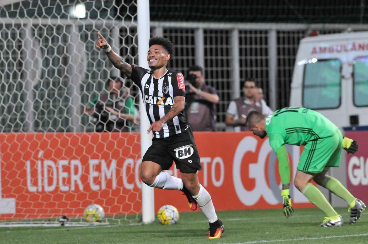 Imagens do jogo entre Atltico e Sport no Independncia