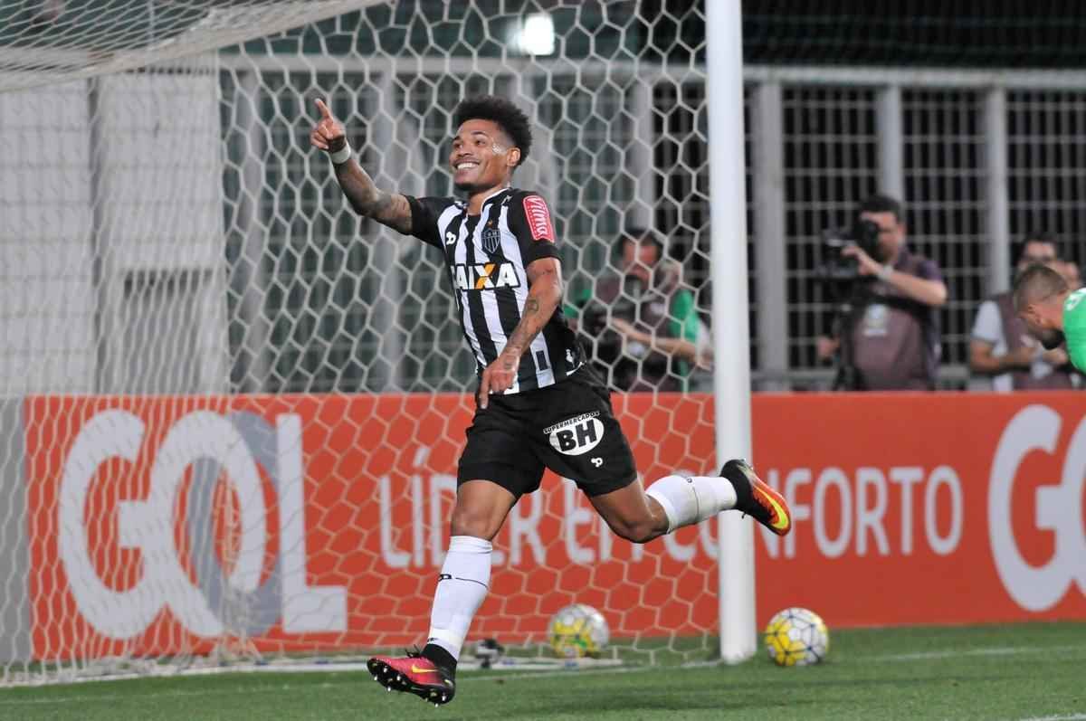 Imagens do jogo entre Atltico e Sport no Independncia