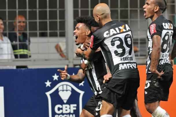 Imagens do jogo entre Atltico e Sport no Independncia