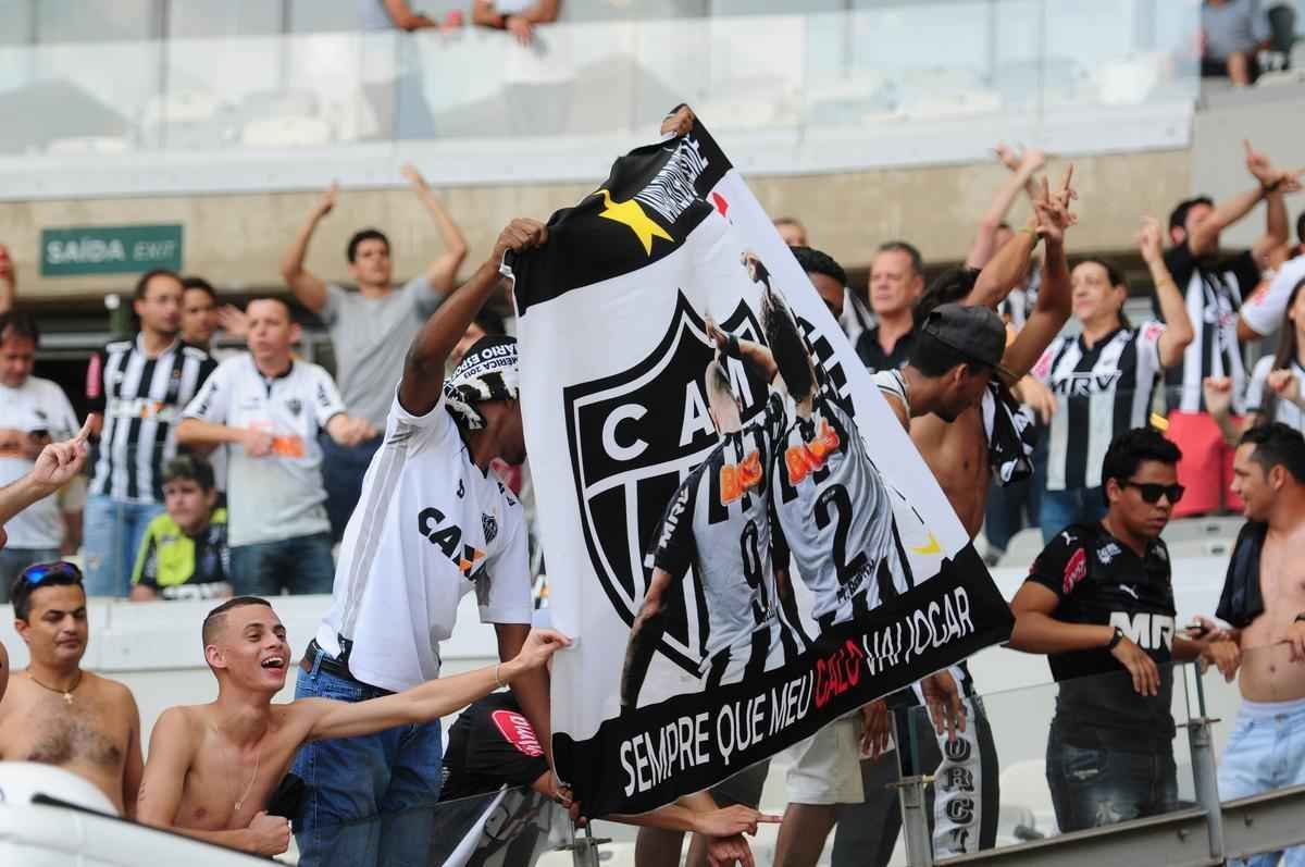 Torcedores do Atltico no Mineiro durante o clssico contra o Cruzeiro pela 26 rodada do Brasileiro