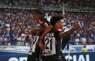 Imagens do segundo tempo do clssico entre Cruzeiro e Atltico, no Mineiro
