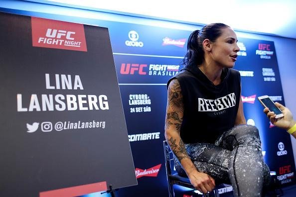 Media Day do UFC Fight Night Braslia - A estreante Lina Lansberg concede entrevista