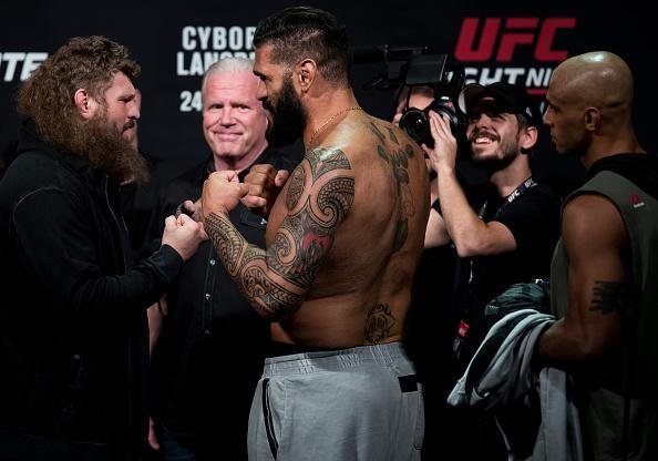 Pesagem do UFC Fight Night 95 - Roy Nelson (117kg) x Antnio Pezo (120,2kg) 