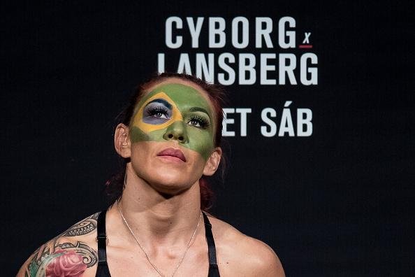 Pesagem do UFC Fight Night 95 - Cyborg encarna esprito guerreiro e entra com rosto pintado