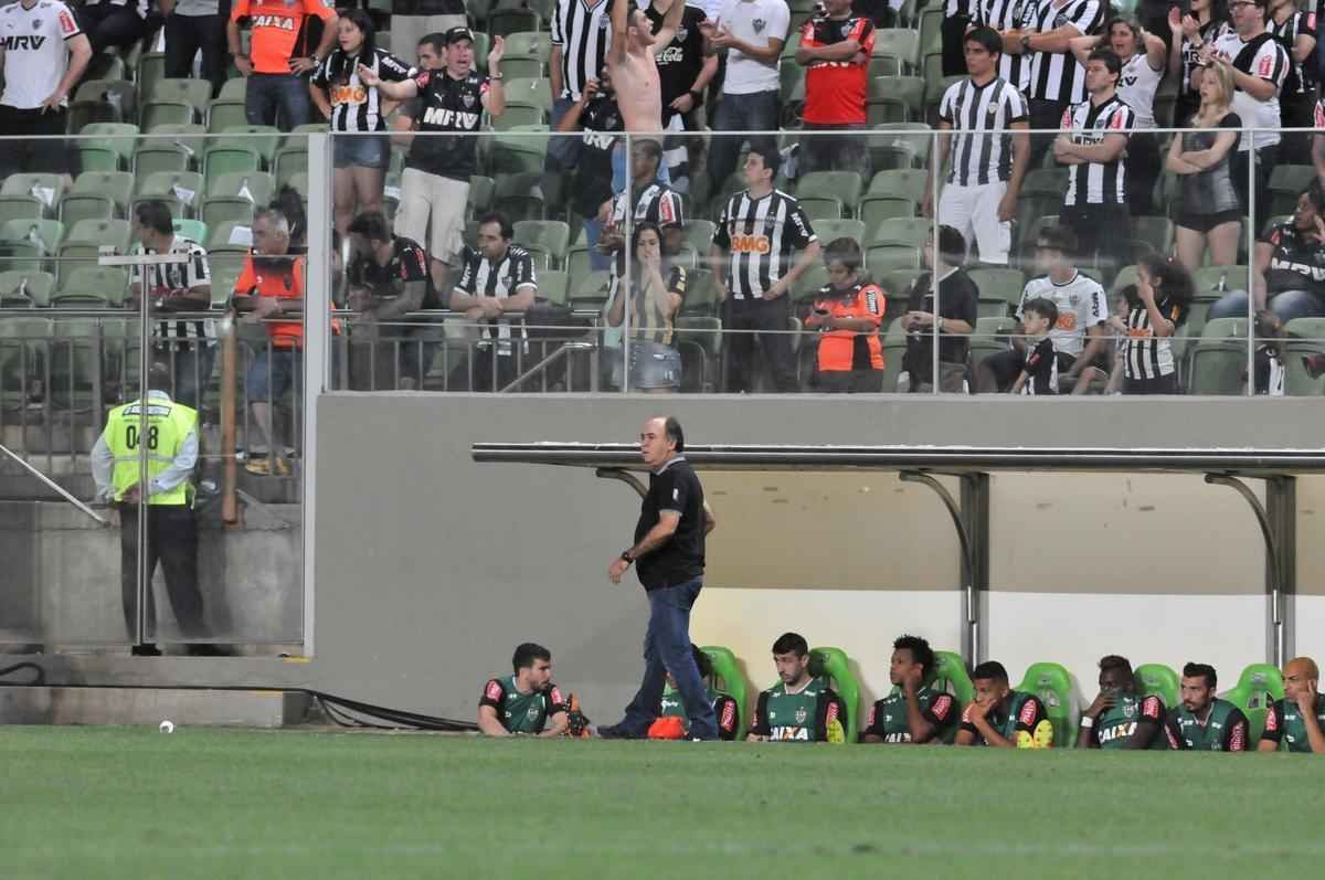 Fotos do segundo tempo da vitria do Atltico sobre o Inter por 3 a 1; Pratto fez terceiro gol