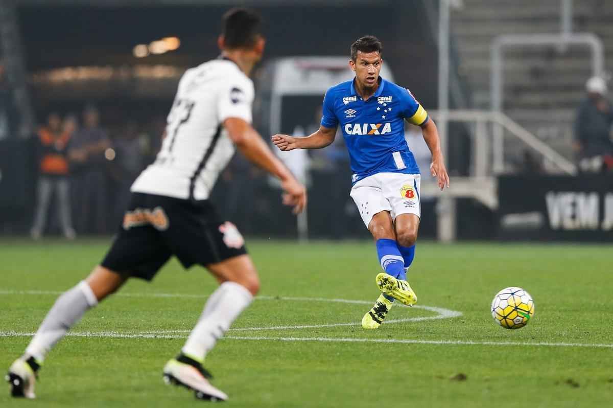 Galeria de fotos do jogo entre Corinthians e Cruzeiro, no Itaquero, pela Copa do Brasil