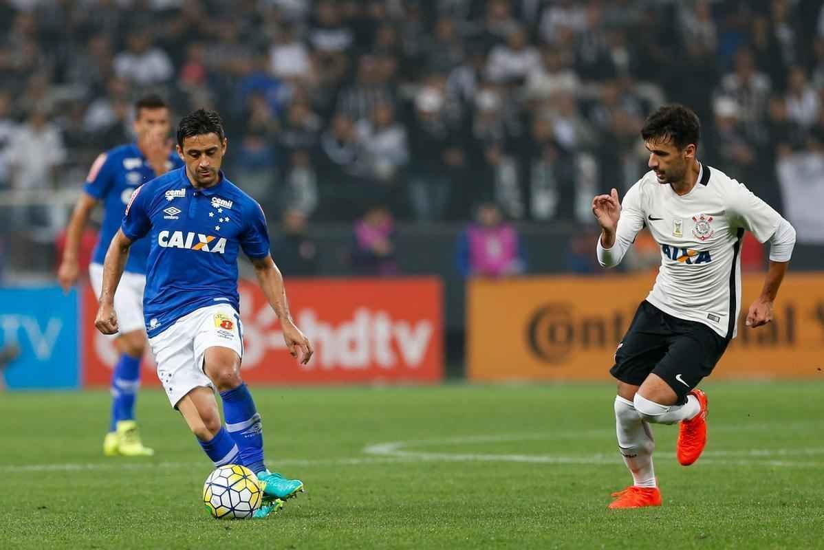 Galeria de fotos do jogo entre Corinthians e Cruzeiro, no Itaquero, pela Copa do Brasil