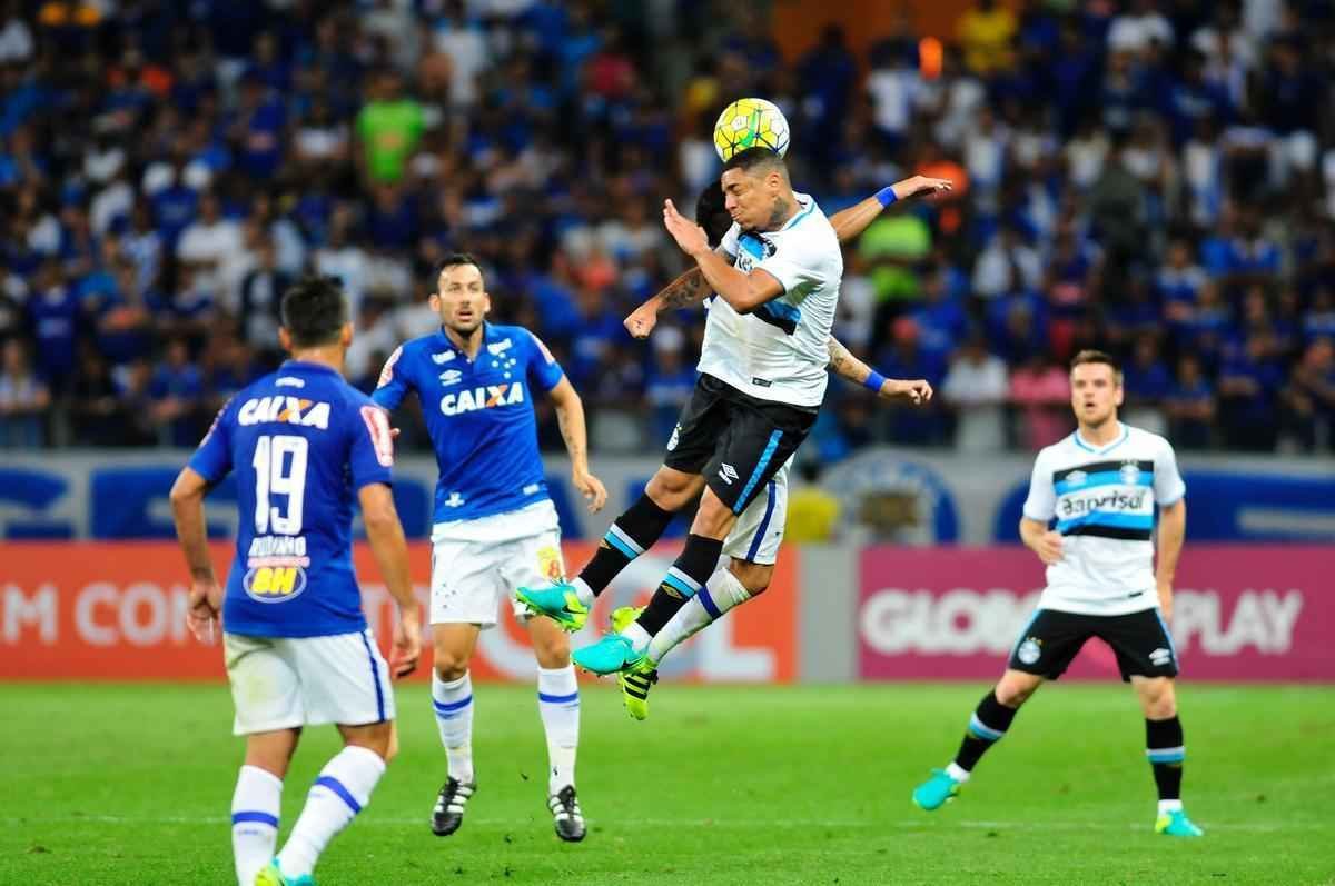 Cruzeiro x Grmio, jogo disputado no Mineiro e vlido pelo Campeonato Brasileiro