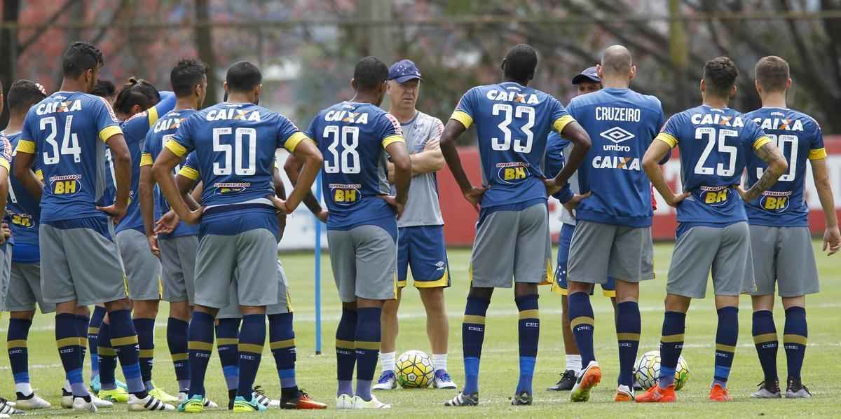 Mano comandou atividade tcnica nesta quarta, antes de Cruzeiro x Ponte, jogo de sbado, pela Srie A
