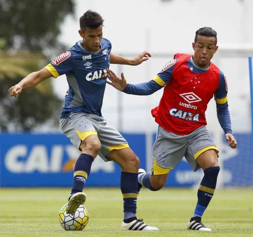 Mano comandou atividade tcnica nesta quarta, antes de Cruzeiro x Ponte, jogo de sbado, pela Srie A