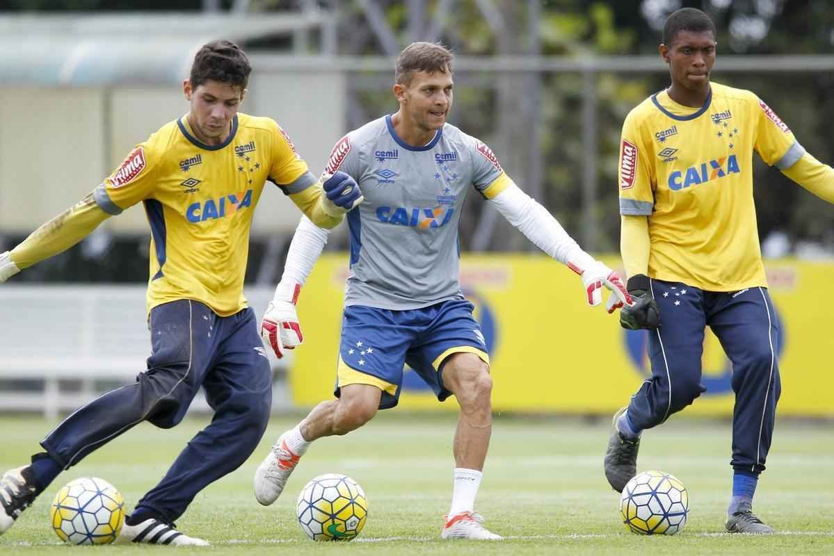 Mano comandou atividade tcnica nesta quarta, antes de Cruzeiro x Ponte, jogo de sbado, pela Srie A