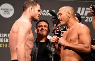 Pesagem do UFC 204 - Michael Bisping (83,9kg) x Dan Henderson (83,5kg) 