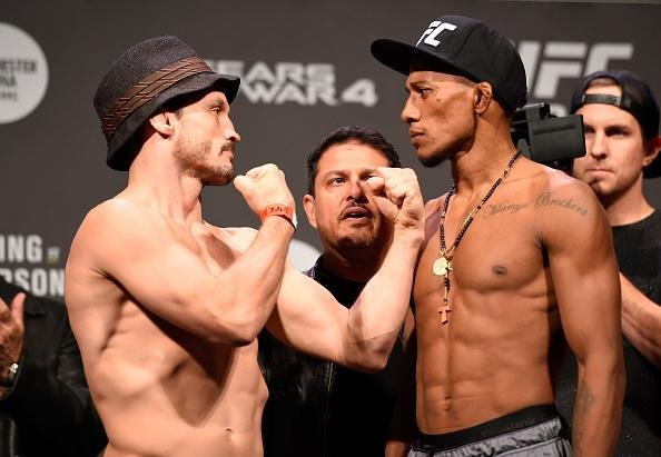 Pesagem do UFC 204 - Brad Pickett (61,7kg)  x Iuri Maraj (61,7kg)  