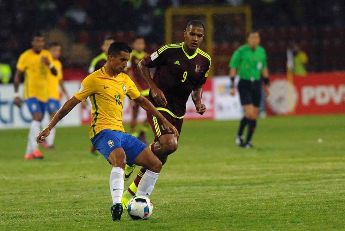 Imagens de Venezuela x Brasil em Mrida