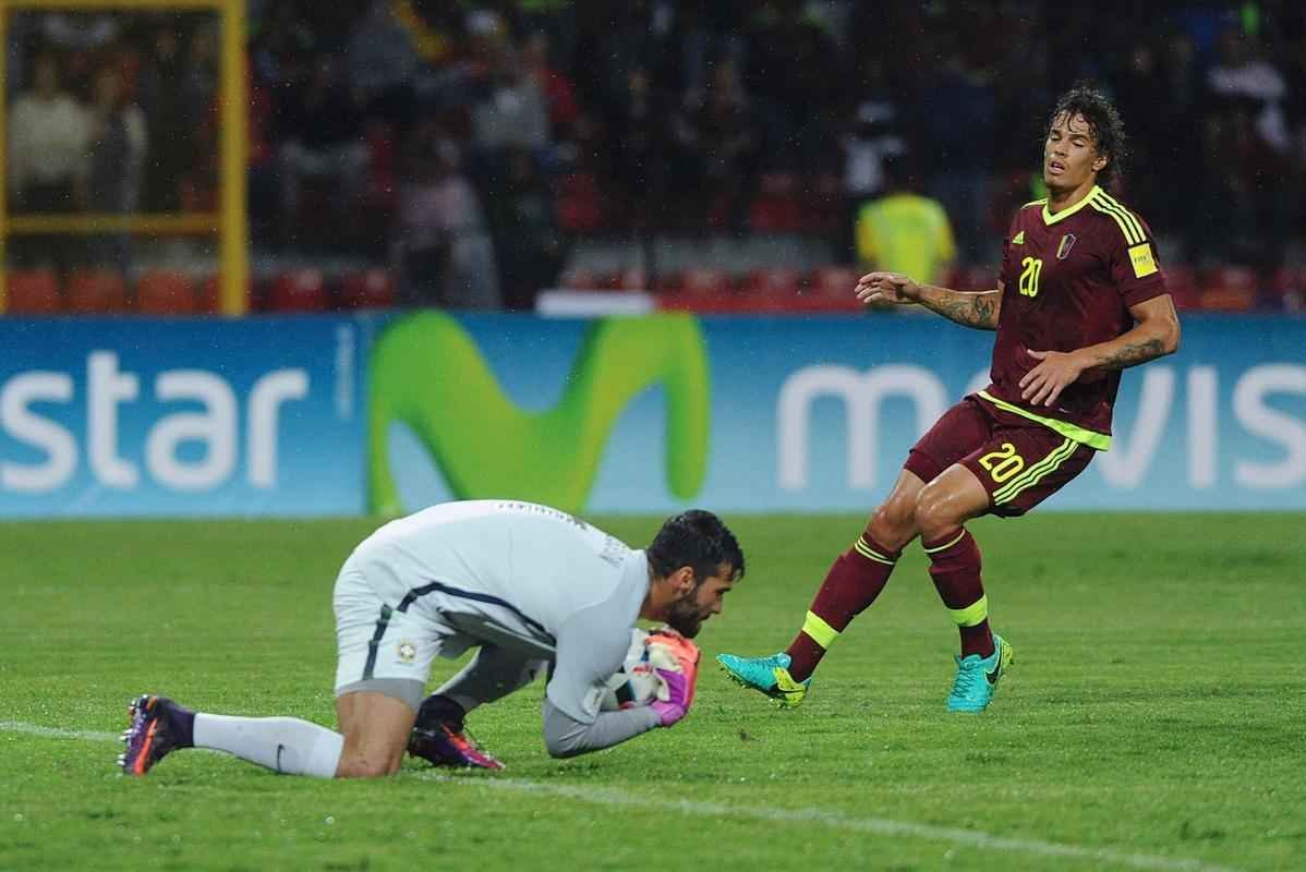 Imagens de Venezuela x Brasil em Mrida