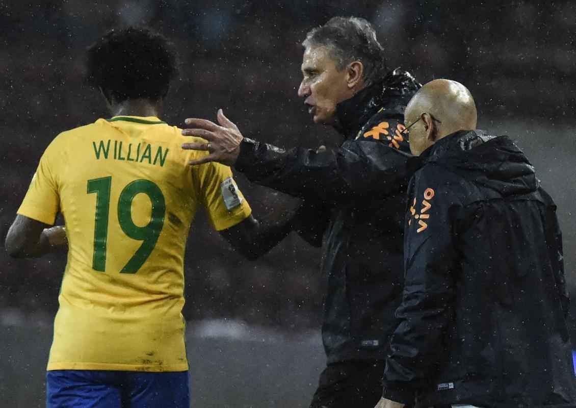 Imagens de Venezuela x Brasil, em Mrida