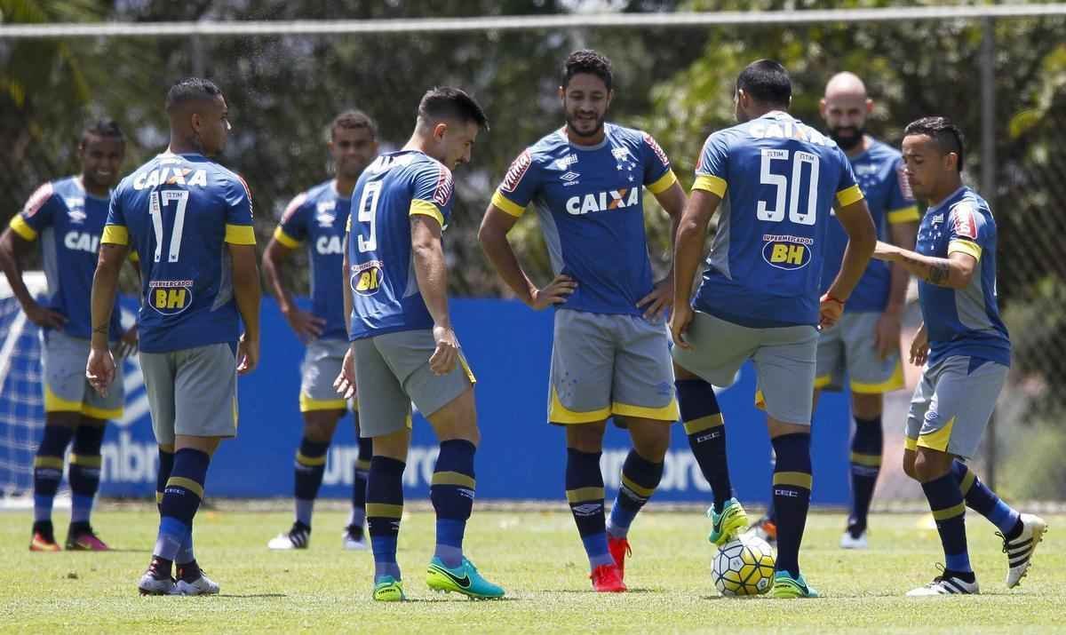 Imagens do treino do Cruzeiro nesta quarta-feira, na Toca II