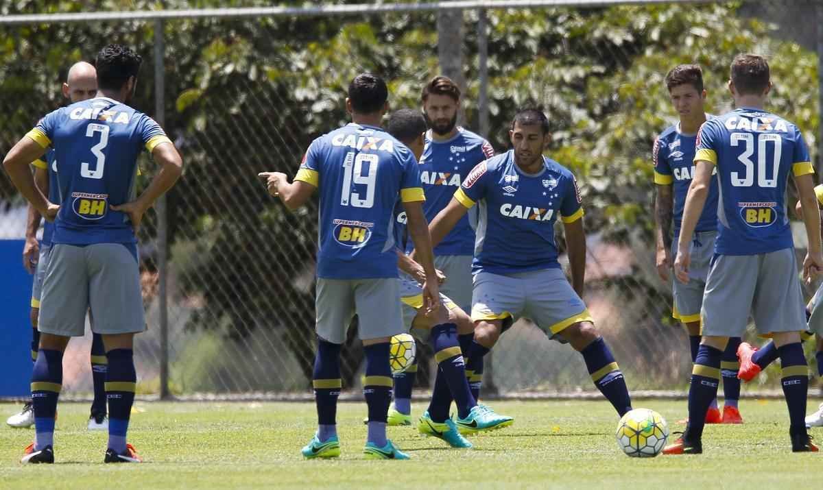 Imagens do treino do Cruzeiro nesta quarta-feira, na Toca II