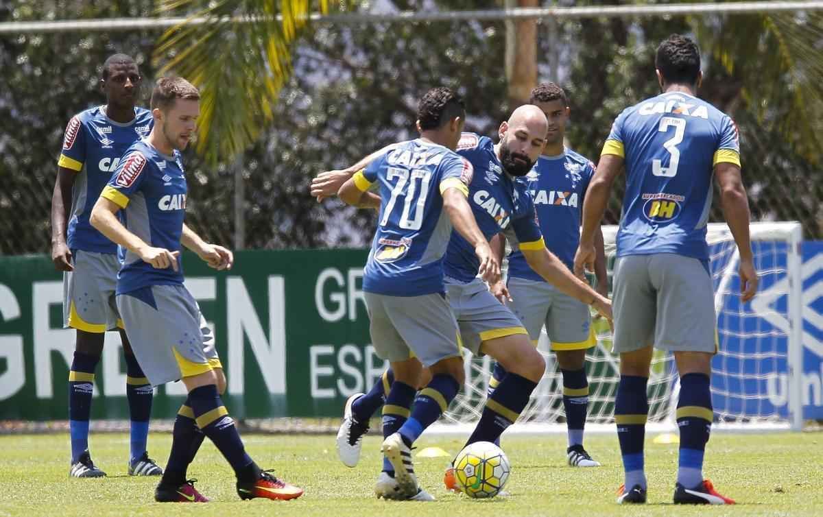 Imagens do treino do Cruzeiro nesta quarta-feira, na Toca II