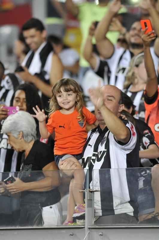 Torcida do Atltico no clssico contra o Amrica, nesta quinta-feira, no Mineiro