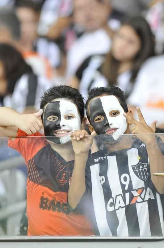 Torcida do Atltico no clssico contra o Amrica, nesta quinta-feira, no Mineiro