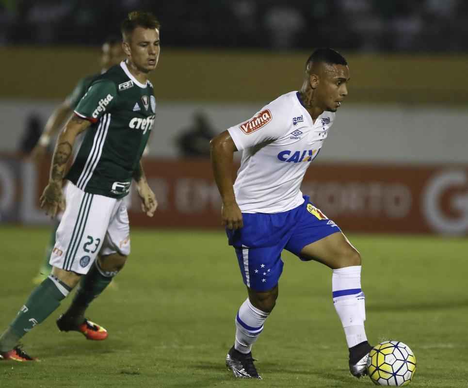 Fotos do empate sem gols entre Palmeiras e Cruzeiro, na Fonte Luminosa, pela 30 rodada do Brasileiro