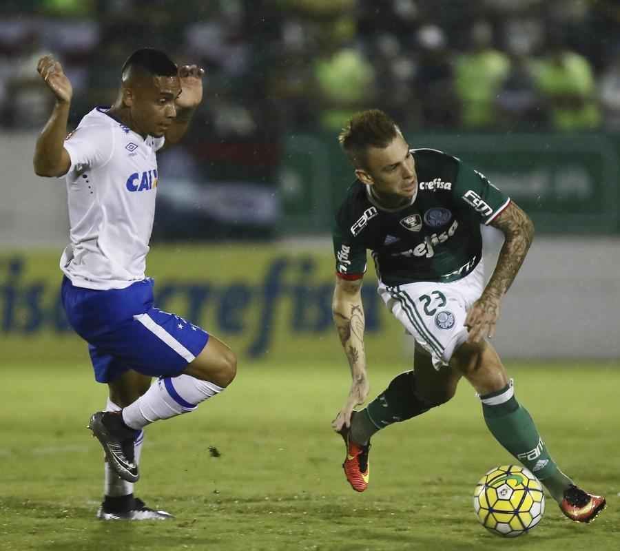 Fotos do empate sem gols entre Palmeiras e Cruzeiro, na Fonte Luminosa, pela 30 rodada do Brasileiro