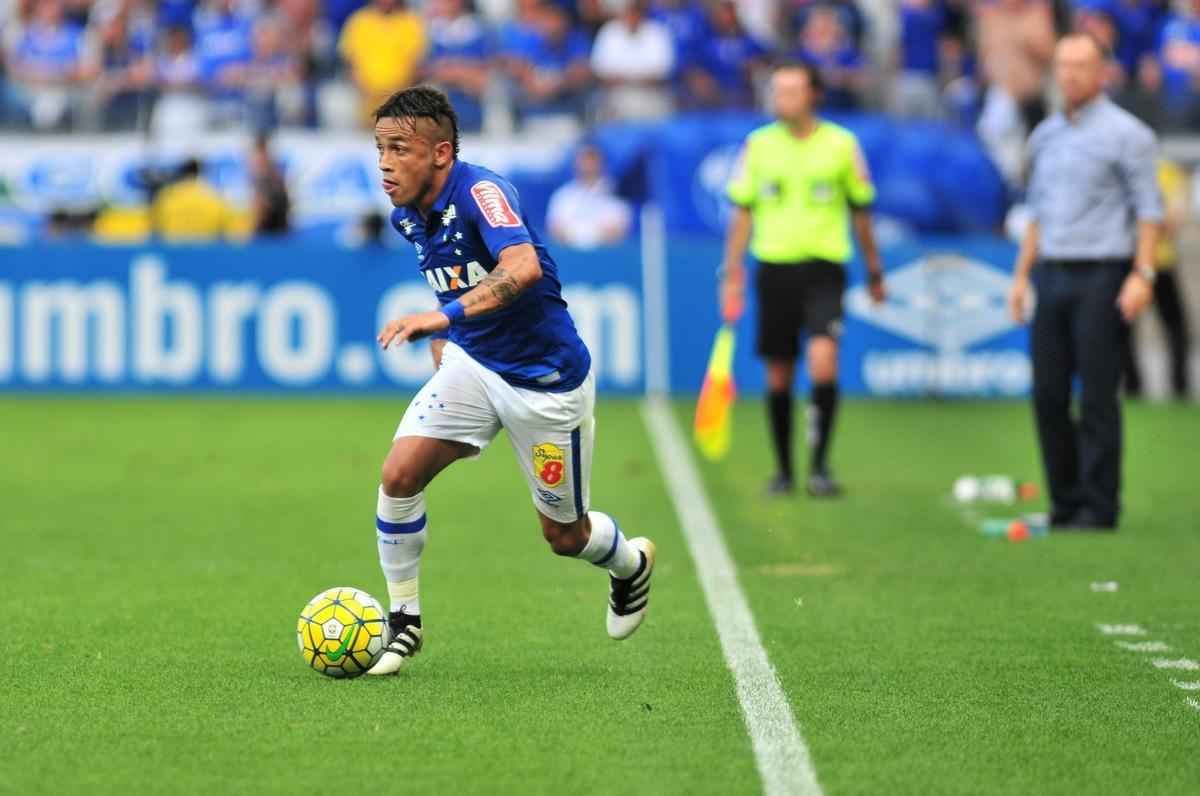 Fotos de Cruzeiro x Chapecoense, no Mineiro, pela 31 rodada do Brasileiro (Ramon Lisboa/EM D.A Press)