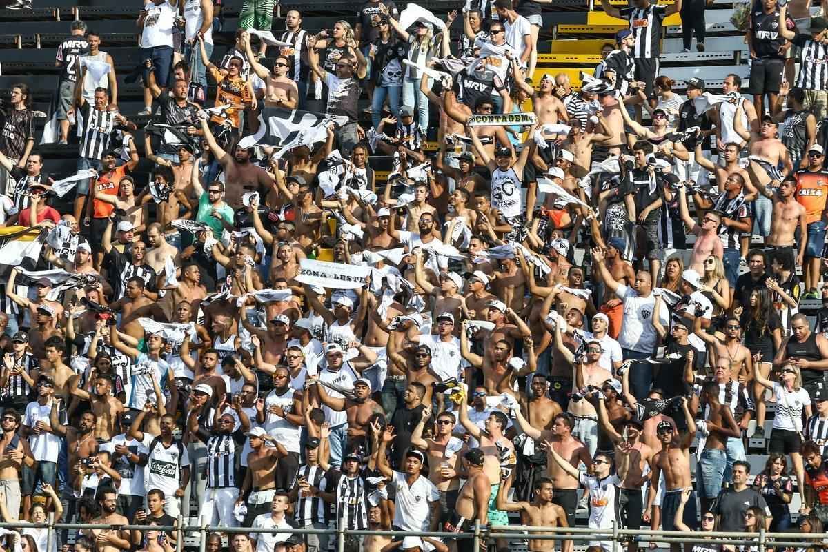 Atltico  derrotado pelo Botafogo, pela 31 rodada do Brasileiro, e fica mais distante do ttulo