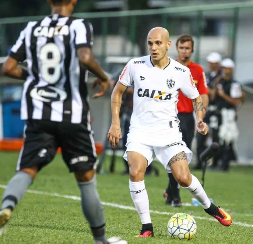 Atltico  derrotado pelo Botafogo, pela 31 rodada do Brasileiro, e fica mais distante do ttulo