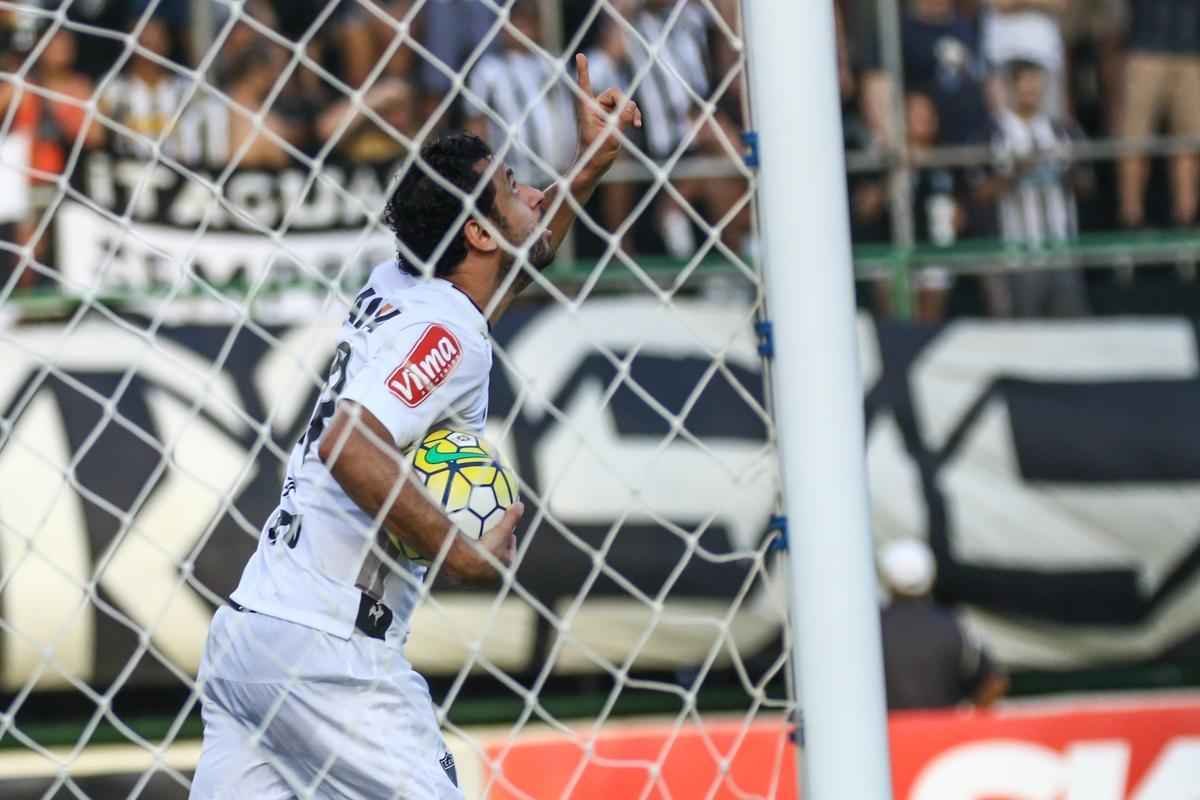 Atltico  derrotado pelo Botafogo, pela 31 rodada do Brasileiro, e fica mais distante do ttulo