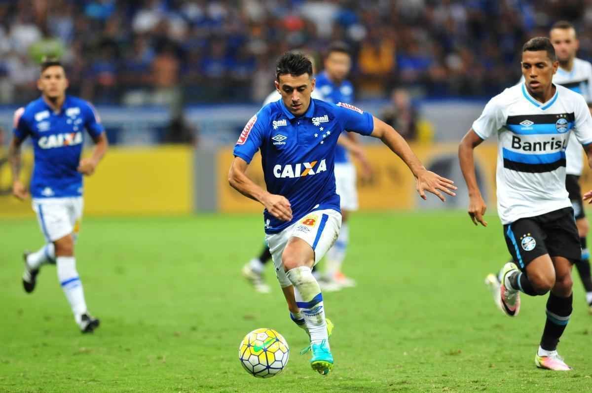 Imagens de Cruzeiro x Grmio, no Mineiro, pelas semifinais da Copa do Brasil