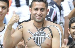 Imagens da torcida do Atltico no jogo contra o Flamengo