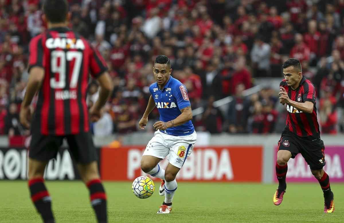 Partida vlida pela 33 rodada do Campeonato Brasileiro
