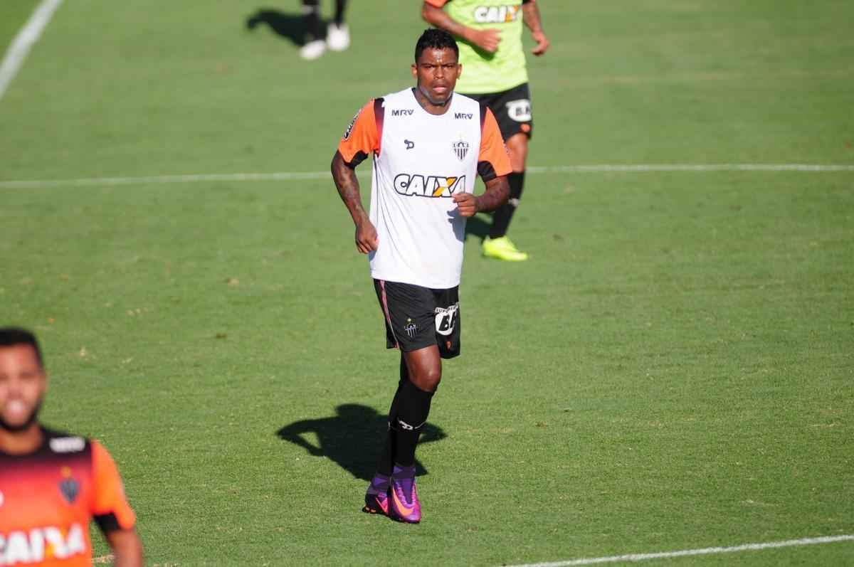 Jogadores se reapresentaram aps o empate contra o Flamengo, no Mineiro