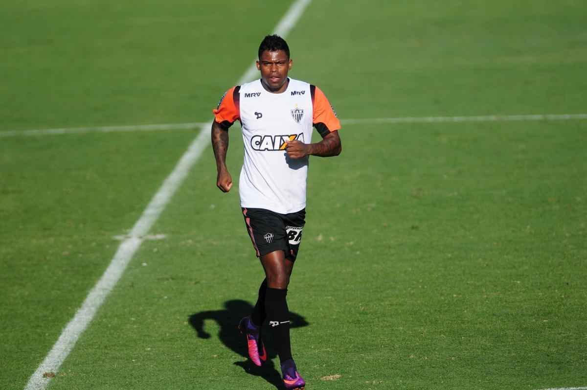 Jogadores se reapresentaram aps o empate contra o Flamengo, no Mineiro