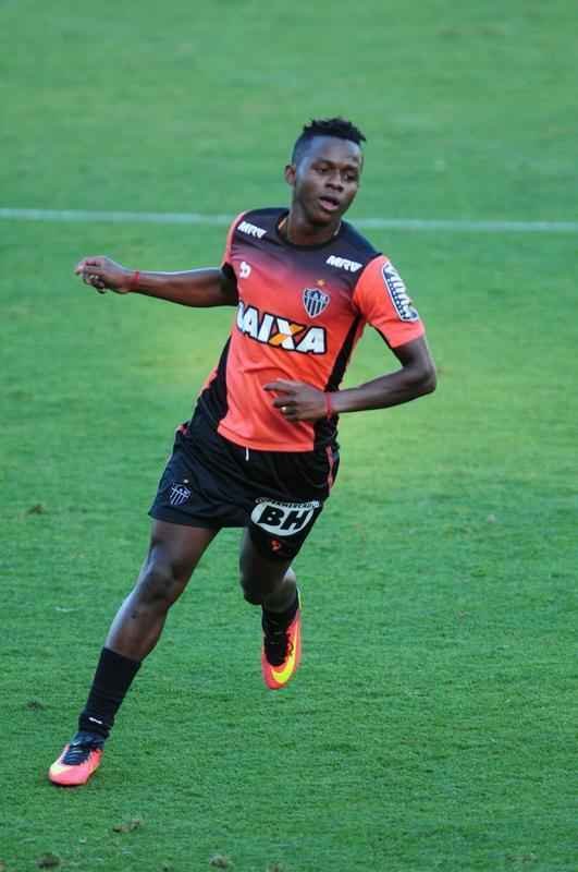 Jogadores se reapresentaram aps o empate contra o Flamengo, no Mineiro