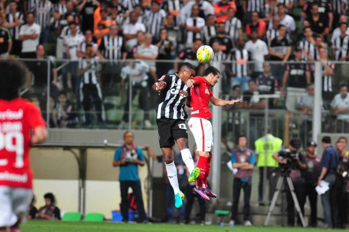 Fotos do jogo entre Atltico e Internacional no Independncia