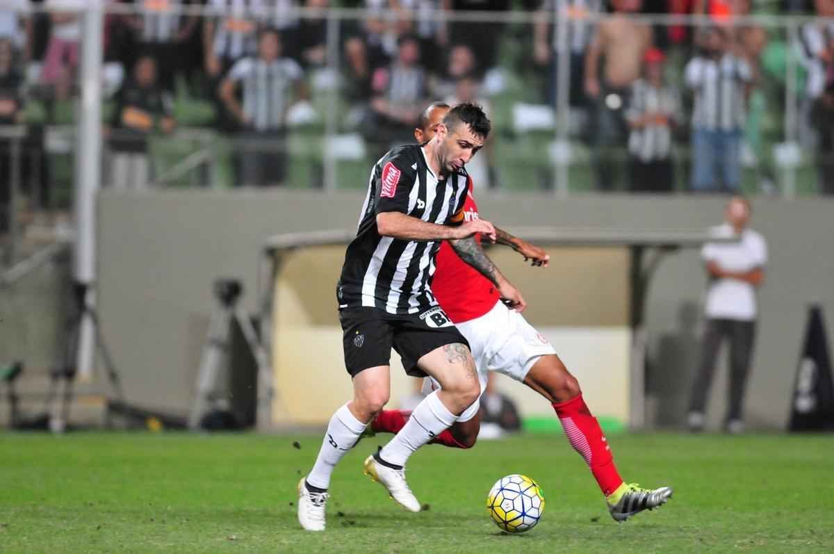 Fotos do jogo entre Atltico e Internacional no Independncia