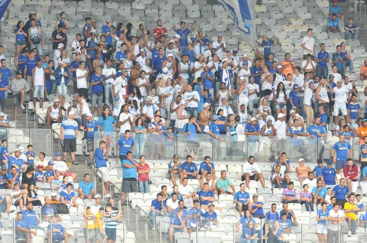 Fotos de Cruzeiro x Fluminense, no Mineiro, pela 34 rodada do Brasileiro (Rodrigo Clemente/EM D.A Press)