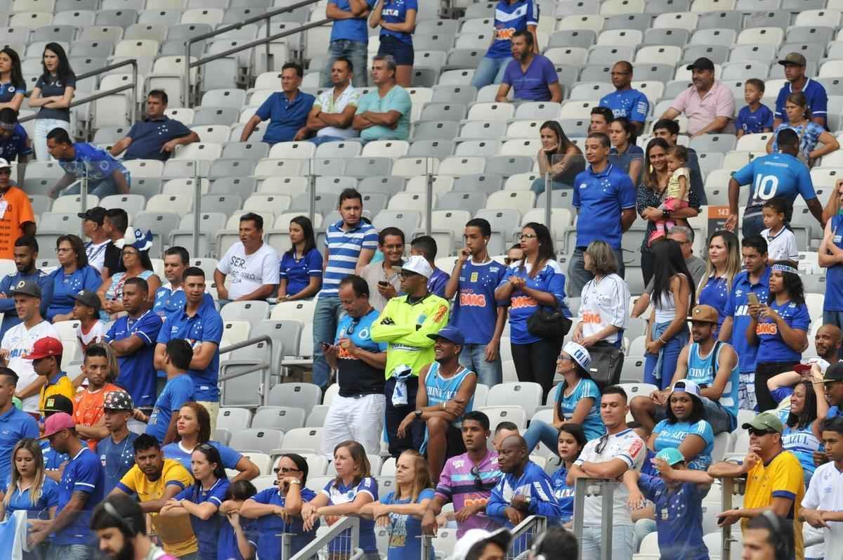 Fotos de Cruzeiro x Fluminense, no Mineiro, pela 34 rodada do Brasileiro (Rodrigo Clemente/EM D.A Press)