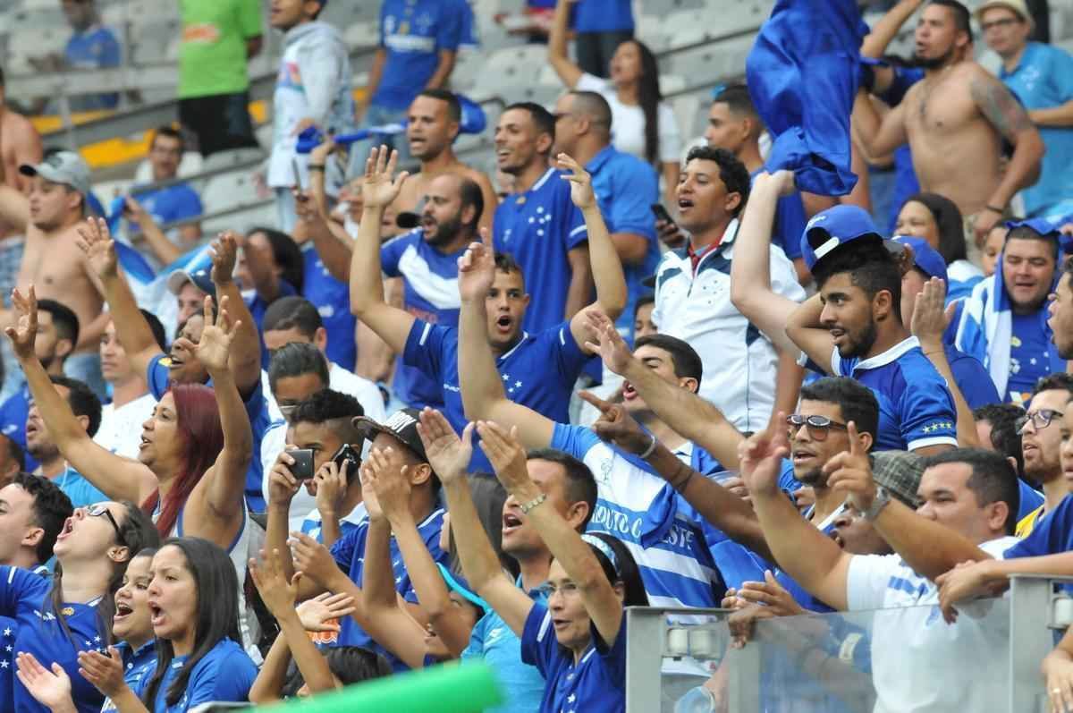Fotos de Cruzeiro x Fluminense, no Mineiro, pela 34 rodada do Brasileiro (Rodrigo Clemente/EM D.A Press)
