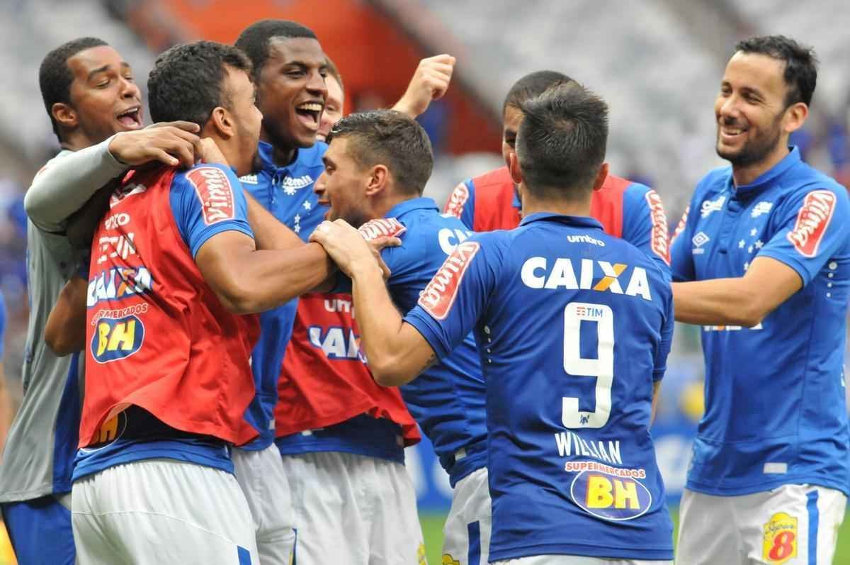Fotos de Cruzeiro x Fluminense, no Mineiro, pela 34 rodada do Brasileiro (Rodrigo Clemente/EM D.A Press)