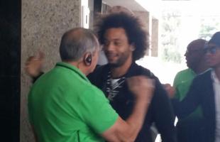Mais cinco jogadores da Seleo Brasileira se juntam  delegao